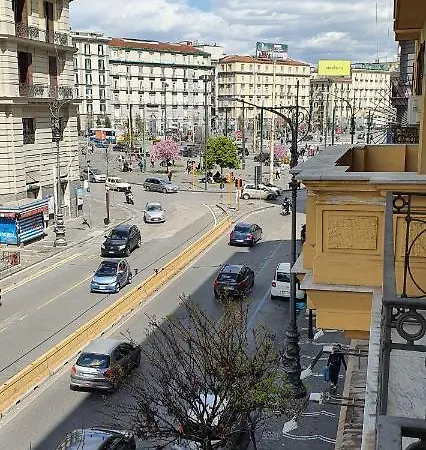 Casa House 381 * ナポリ